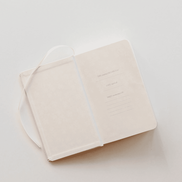 Mom's One Line A Day Leather Journal, New parents gift, new mom gift, new baby, first mother's day, baby journal, babybook, baby keepsake